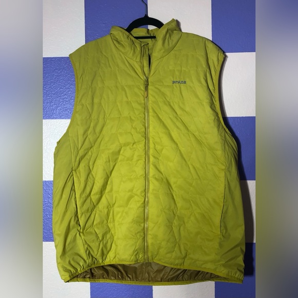 NWT prAna Alpine Air Quilted Vest in Yellow - Picture 5 of 8
